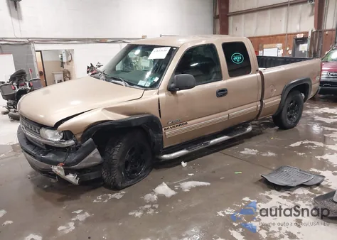 2000 Chevrolet Silverado 1500 Lt from USA, damaged, VIN 1GCEK19T8YE366855